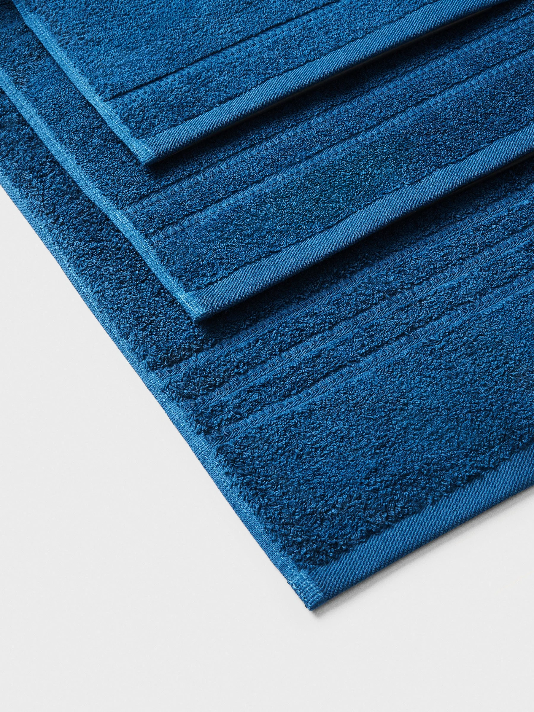Bath Towel Ensemble Set - Image 29