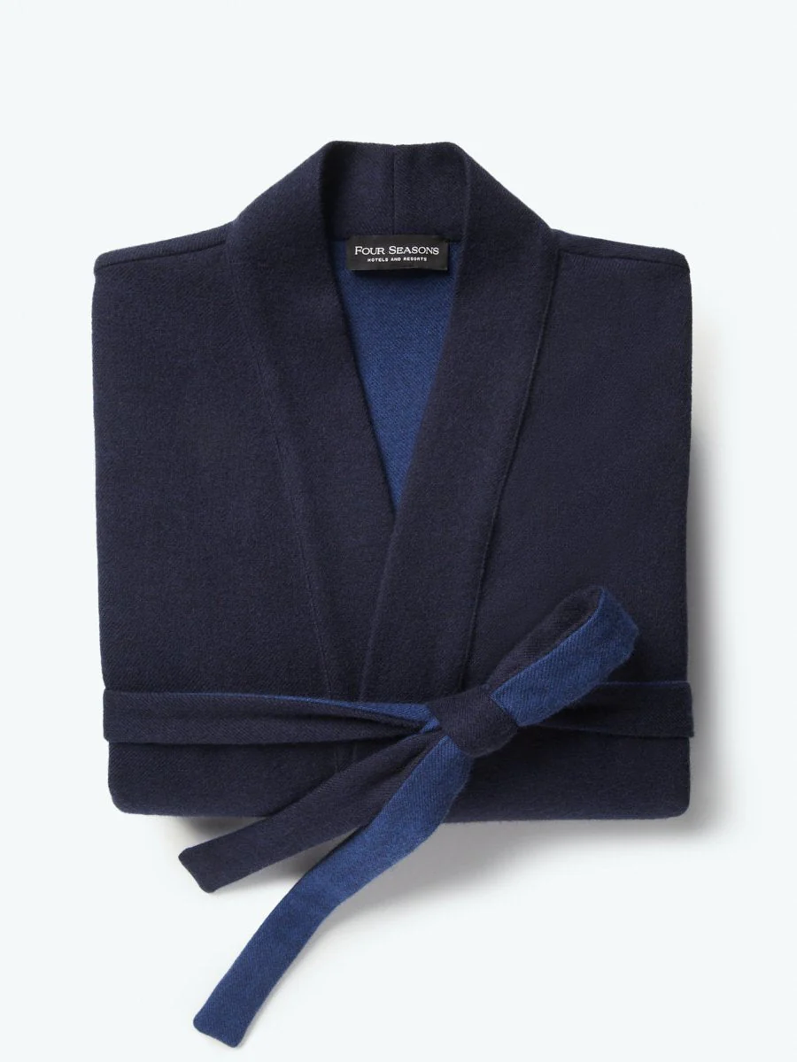 Sleeveless Robe - Image 4