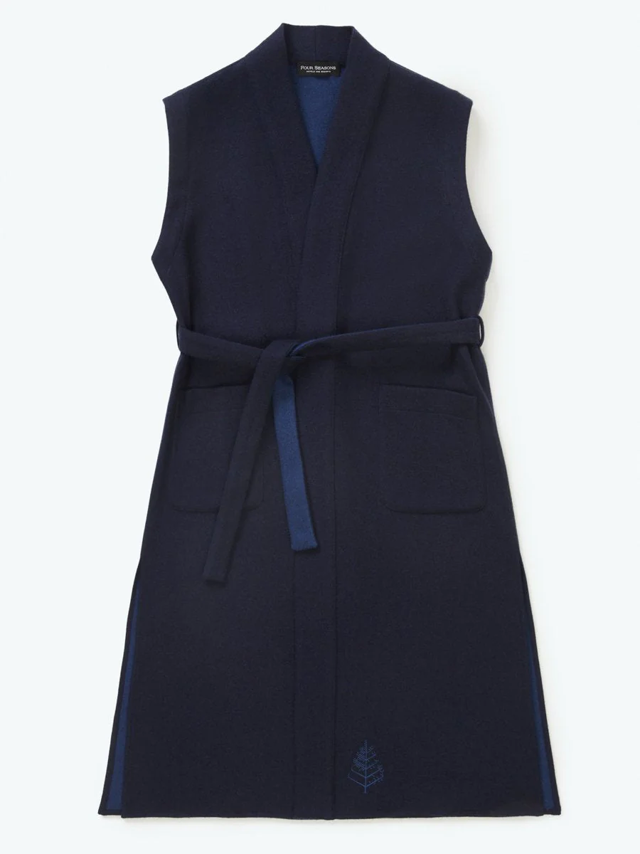 Sleeveless Robe - Image 5
